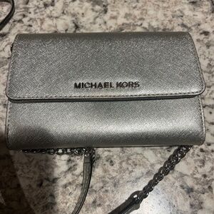 Michael Kors Jet Set crossbody